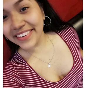 Meet your Posher, Lesly